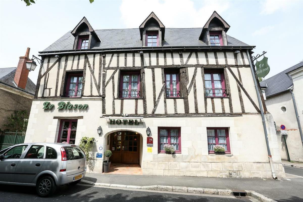 Hotel Le Blason อองบวส ภายนอก รูปภาพ