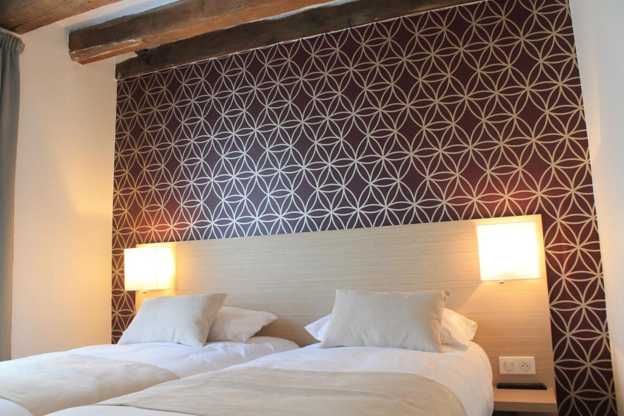 Hotel Le Blason อองบวส ภายนอก รูปภาพ