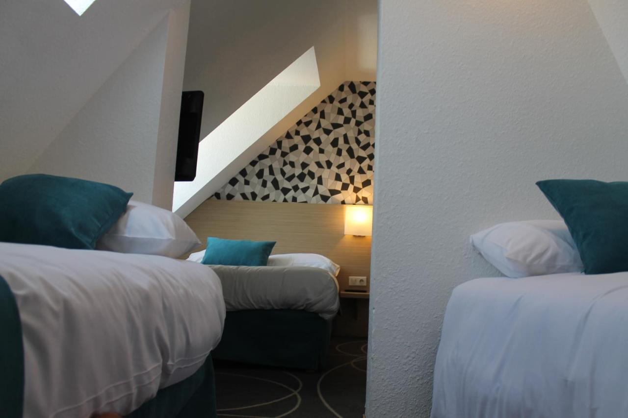 Hotel Le Blason อองบวส ภายนอก รูปภาพ